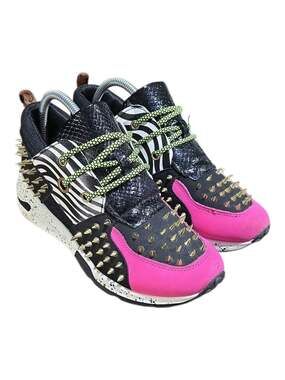 Cape Robbin Dreamland Spike-Embellished Fashion Sneakers Women's Size 8